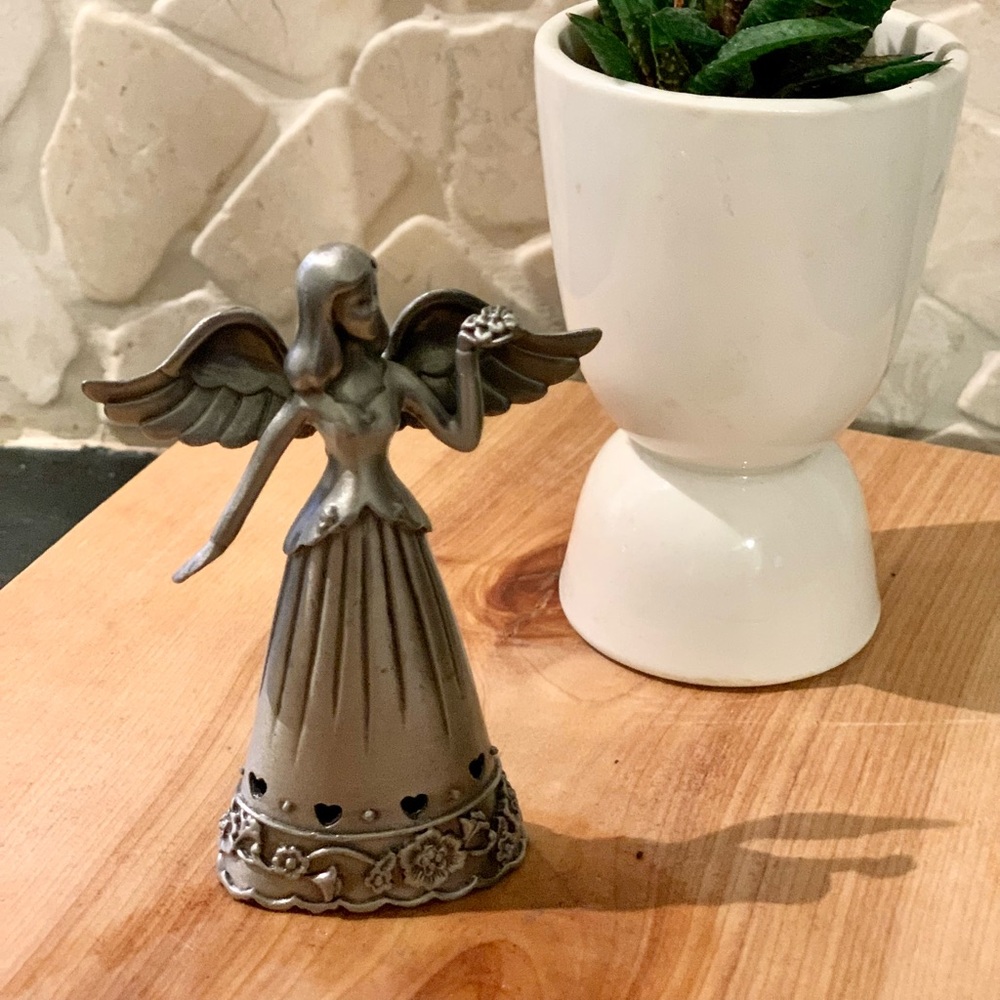 GANZ | Faithful Angel Figurine